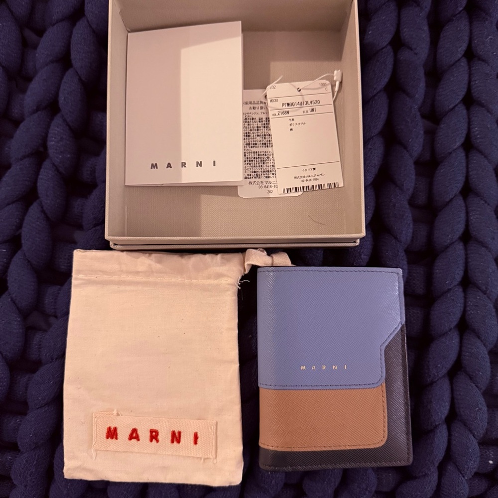 Marni Bi-Fold Saffiano Leather Wallet (baby blue/deep forest green/beige)